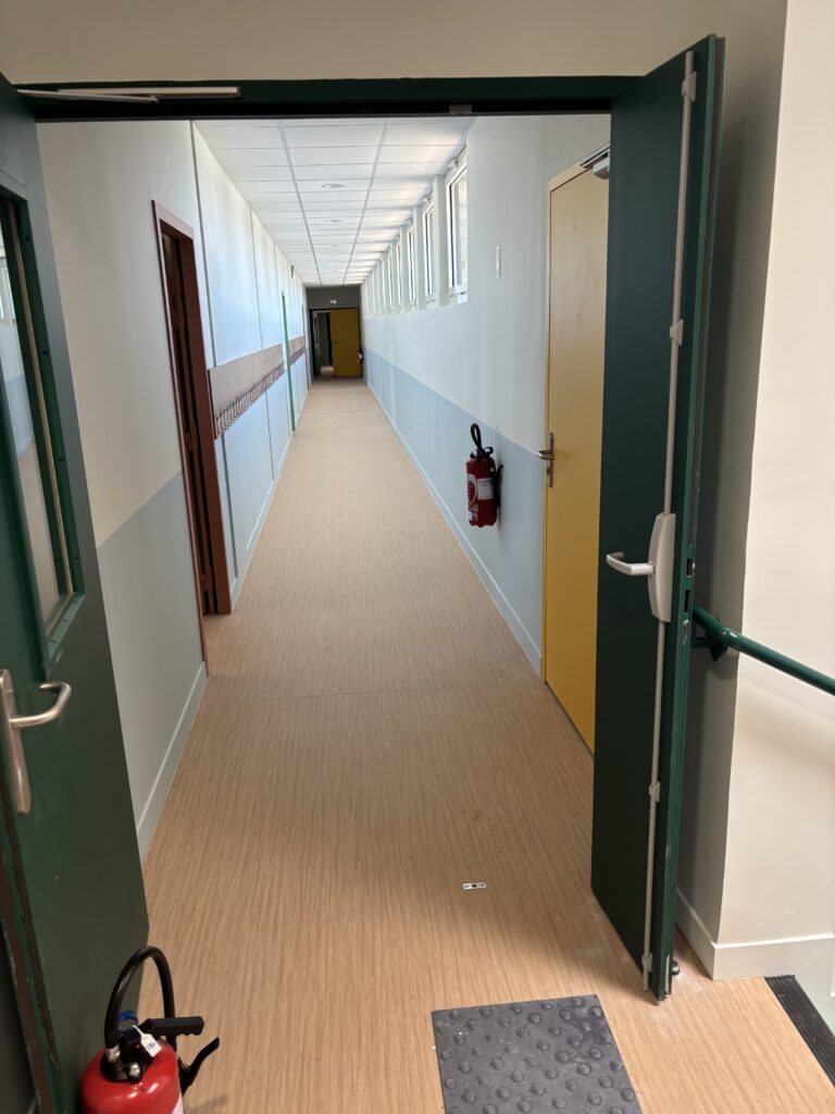 Rénovation et extension d'une école à Hesdin la Forêt