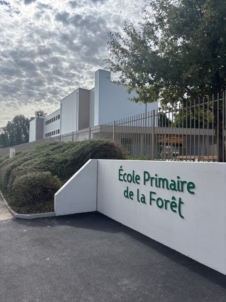 Rénovation et extension d'une école à Hesdin la Forêt